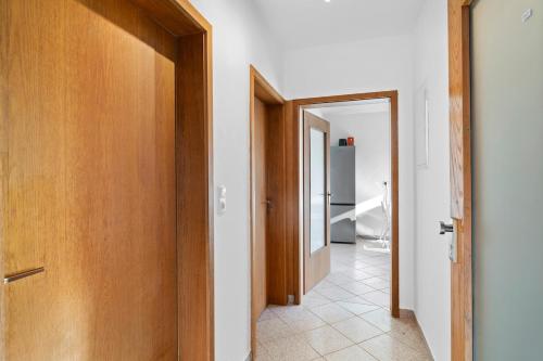 BA01 Moderne Wohnung in Flörsheim (BA01 Moderne Wohnung in Florsheim) in 美茵河畔富樂紳