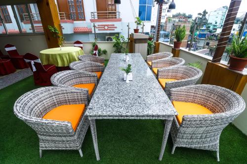 Hotel Namaskar - image 5
