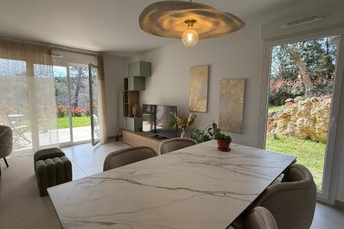 Cosy flat - Garden - Swimming pool, Valbonne (foto 11)