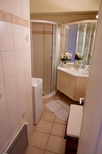 MAGNIFICENT SEAFRONT Studio