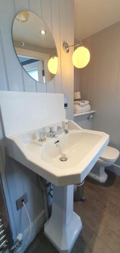 The Royal Albion - image 10