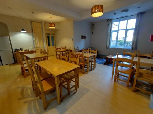 設施, Kington Accommodation in 金斯頓
