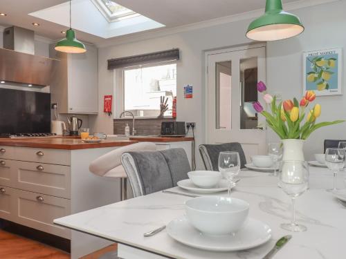 外部景觀, 15 Summerland Avenue in 道利什市中心