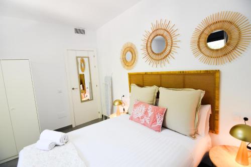One-Bedroom Apartment image 2