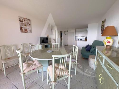 2 CHAMBRES, PKG, LARGE TERRASSE, PISCINE, VUE PANORAMIQUE MER, Sète (fotografie 8)