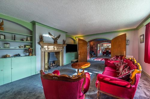 Jagatud salong / TV-ala, Finest Retreats - White House Retreat in Aberchirder