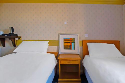 Great White Horse Hotel 1