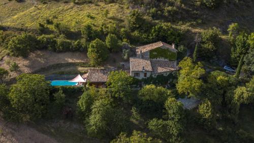 Viesnīcas āriene, Grande maison familiale, source piscine et rivière ! (Grande maison familiale, source piscine et riviere !) in Plan-de-Baix
