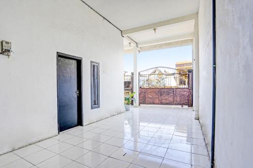 Lobby, Hotel O Kost Umik Sidoarjo Syariah near Merbabu Family Park