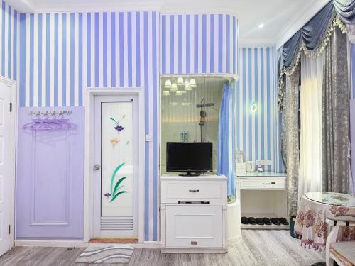 Triple Room image 6