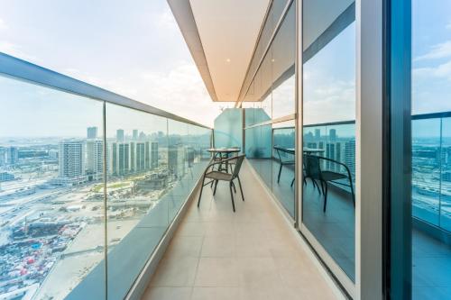 Near Dubai Miracle Garden 1BR with Private Balcony, Orchid Residence, Al Barsha South by Deluxe Holiday Homes, Dubái (foto 5)
