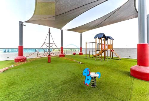 Near Dubai Miracle Garden 1BR with Private Balcony, Orchid Residence, Al Barsha South by Deluxe Holiday Homes, Dubái (foto 7)