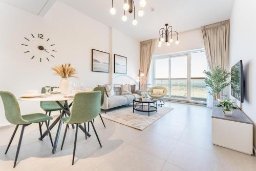 Near Dubai Miracle Garden 1BR with Private Balcony, Orchid Residence, Al Barsha South by Deluxe Holiday Homes, Dubái (foto 9)