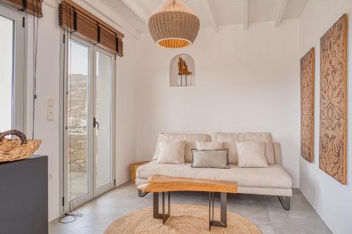 Santa Maria Hotel – Elia Beach, UT