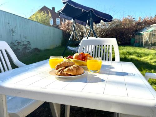Létesítmények, Stylish 3-Bedroom House with Garden & Free Parking's, Prime location with private garden in Nyugat-Kidlington