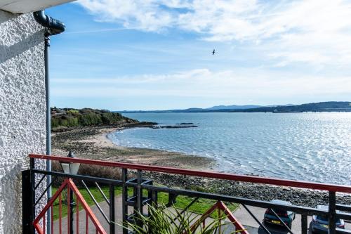 Навколишнє середовище, Penthouse River View near Edinburgh in Saint Davids