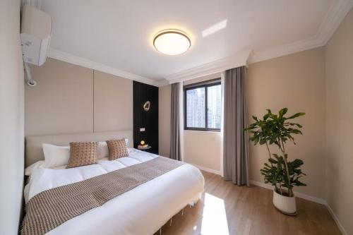 Shanghai Lemon Deluxe Room 南京西路步行街 Shanghai Lemon Deluxe Room 南京西路步行街