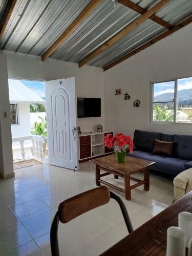 Casa de dos habitaciones en Constanza in Constanza