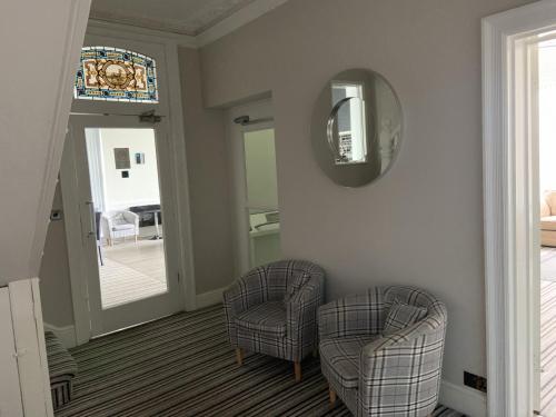 Arona Guest Hotel - image 14