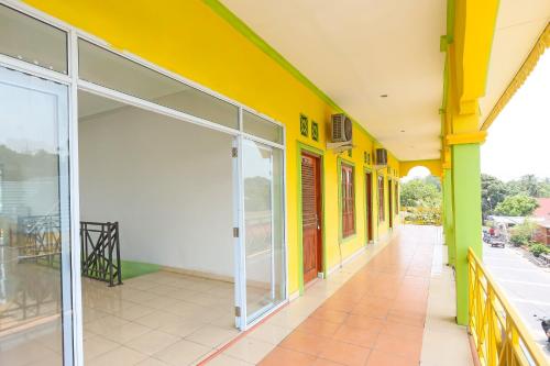 OYO 91839 Penginapan Sulthan Penyengat Syariah