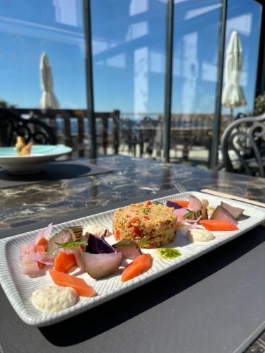 Vivid Blue Serenity Resort