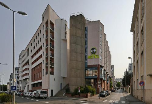 B&B Hôtel le Mans Centre - image 4