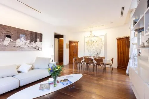 L'Home a Montecarlo 3 bedrooms near train station port photo 2