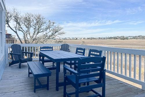 Once in a Blue Moon, Holden Beach (photo 6)