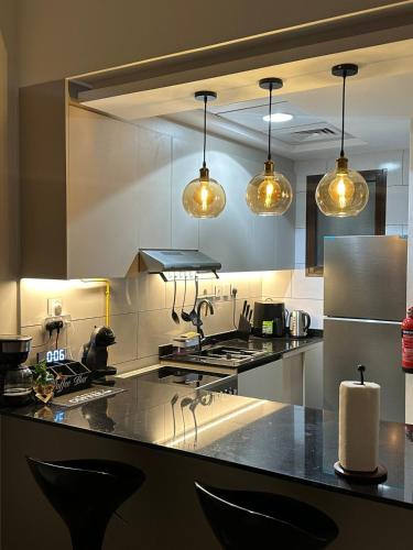 Comfortable apartment with a sense of hotel in Madinat Zayid