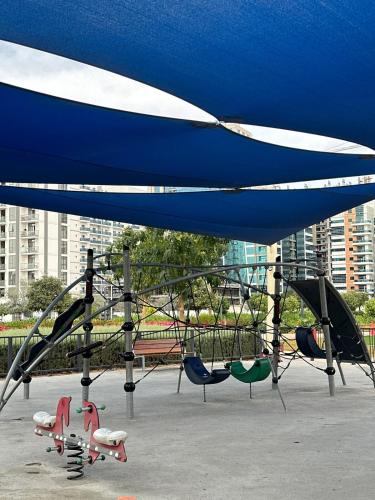 Comfortable apartment with a sense of hotel in Madinat Zayid