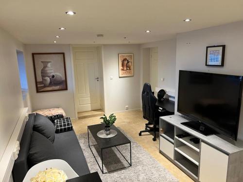 . Cosy, modern apartment near the city center