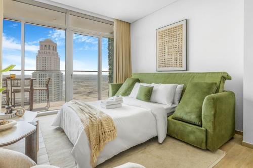 New Beach and Creek View 2BR in Palace Residences, Dubai (Foto 9)
