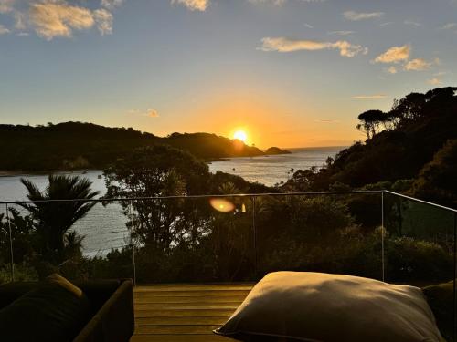 Kilátás, Bonnydoon - On the Waterfront in Great Barrier Island