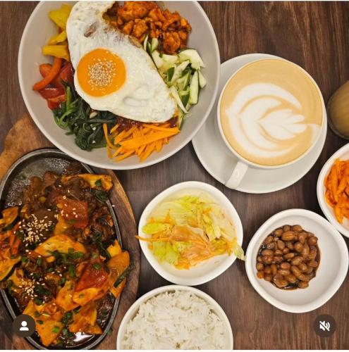 Restaurant, The Alcove Bed and Breakfast in Dimapur