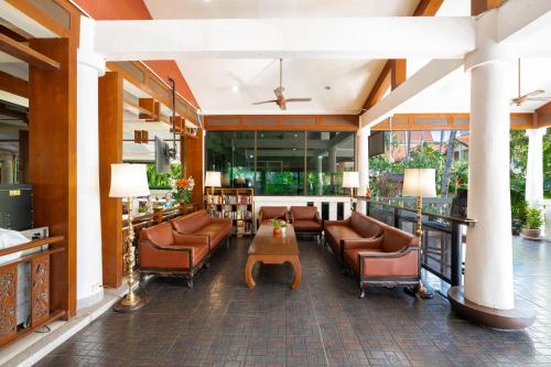 Shared lounge/TV area, Phuket Leelavadee Hua Ting Resort near Sam's Steaks and Grill