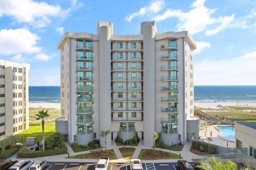 Perdido Towers East 703 in Parasol Nyugat