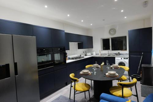 The Liverpool Luxe Suites gîte à louer Walton Railway Station