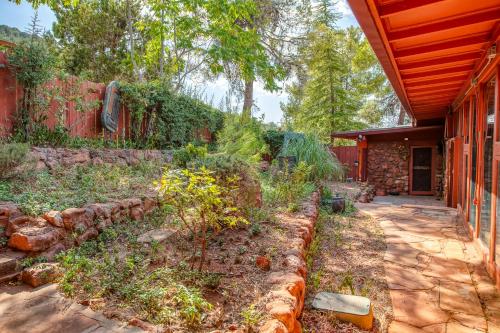 Saddle Rock Ranch B&B at West Sedona detail