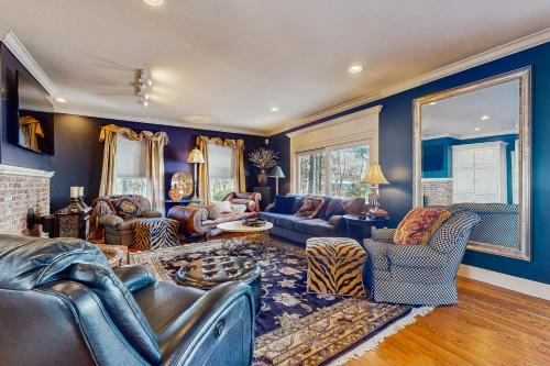 Grandeur On The Green – Kennebunkport, ME