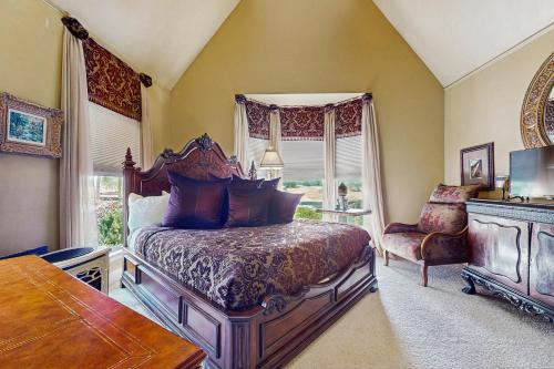 Grandeur On The Green – Kennebunkport, ME