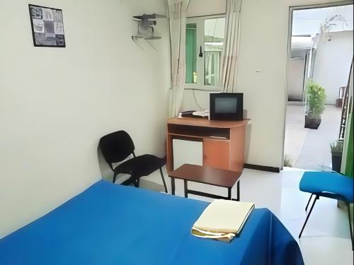 Double Room image 2