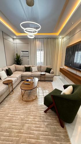 Apartment with lounge and bedroom, Dżizan (zdjęcie 11)