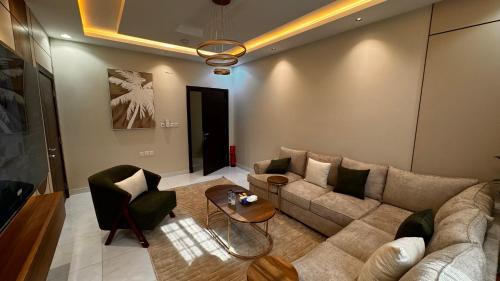 Apartment with lounge and bedroom, Dżizan (zdjęcie 10)