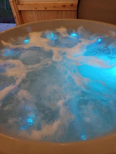 Pezsgőfürdő, Agroturystyka W kurniku z jacuzzy in Lubieszyn