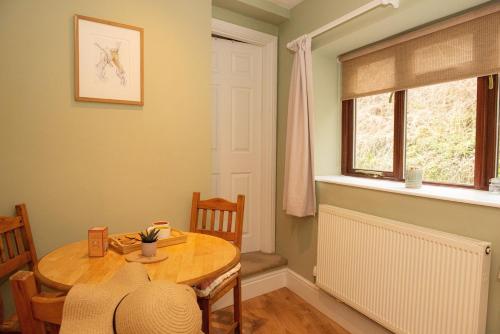 Walker's Rest in Newland