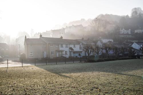 Walker's Rest in Newland