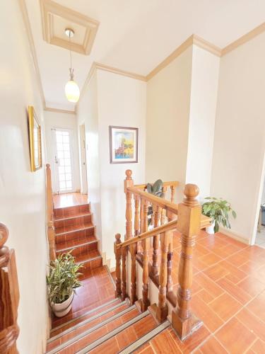 35 Amistad Guesthouse for family of 20 guest