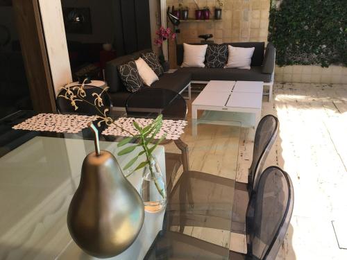 Villa Tropiraizet in Les Abymes