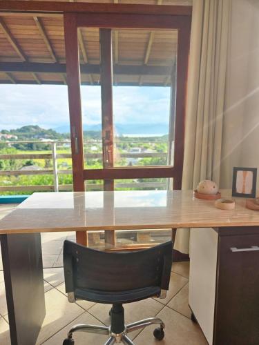 Sossego, Linda vista, praia 400mts e home-office in Ribeirao da Ilha