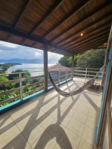 Sossego, Linda vista, praia 400mts e home-office in Ribeirao da Ilha